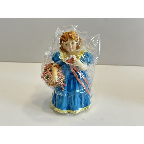 VINTAGE Maud Humphrey Bogart - LOVE'S FIRST BLOOM Figure - Hamilton Gifts (1992) - Picture 2 of 7